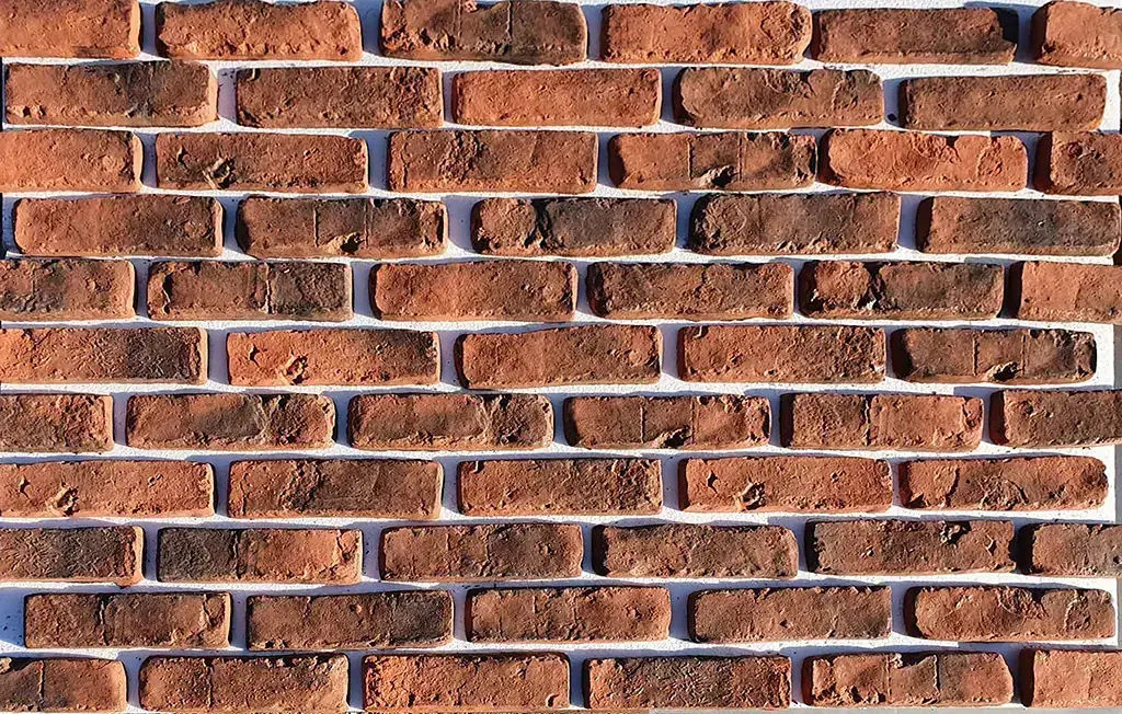 Dekorativna cigla crvena