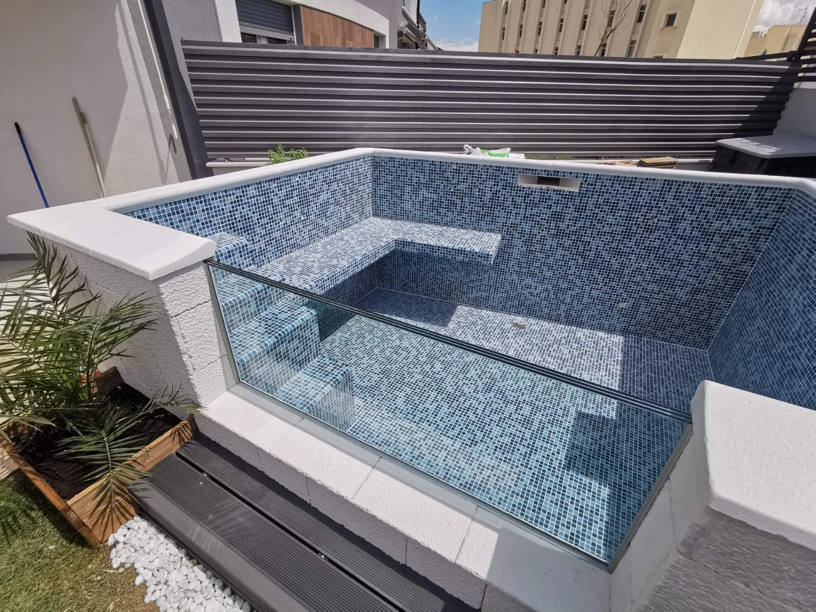 Rubni kamen za bazen 5